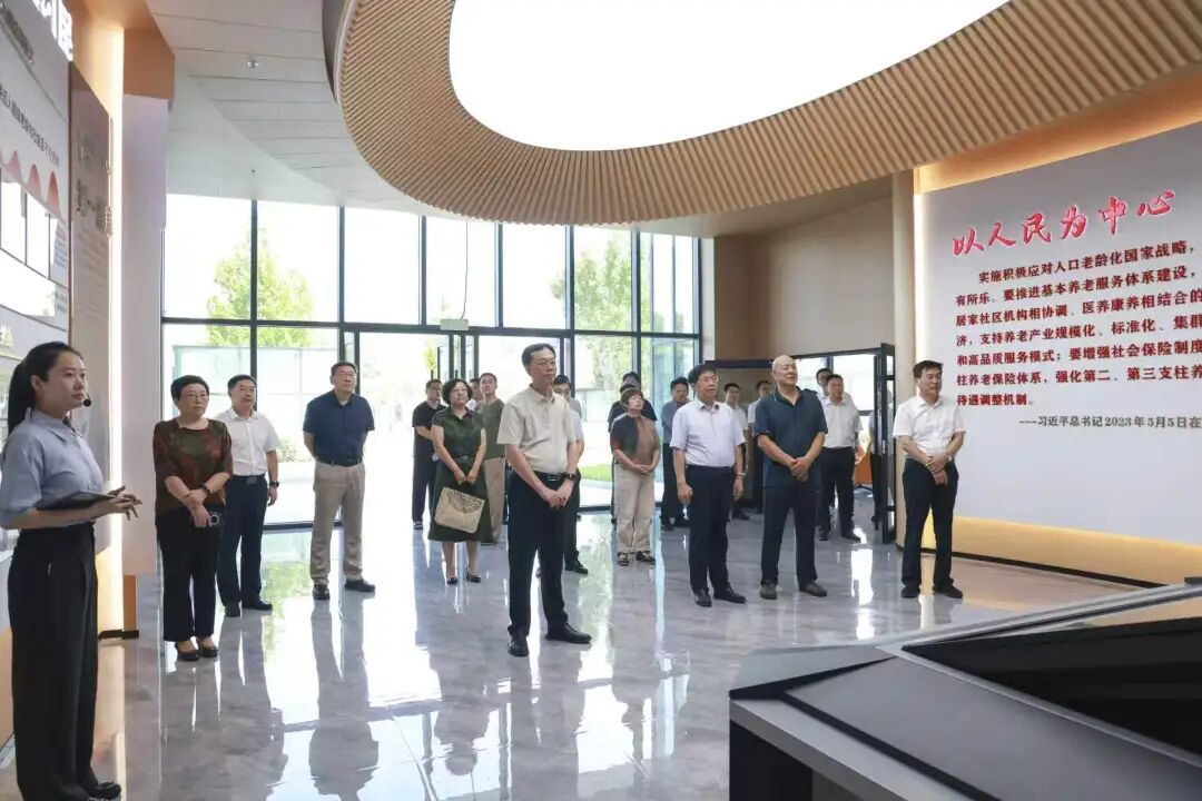 滨州市医保局举办2026年建议提案办理答复座谈会暨“政府开放日”活动 - 图片 1