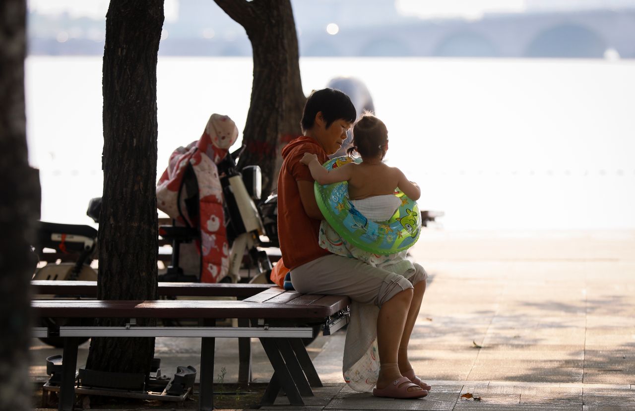 热浪来袭!滨州中海公园成市民夏日“清凉驿站” - 图片 7