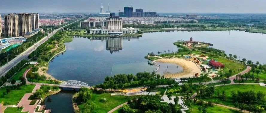 滨州白鹭湖公园停车场燃油车占位充电难 部门回应将协调清理